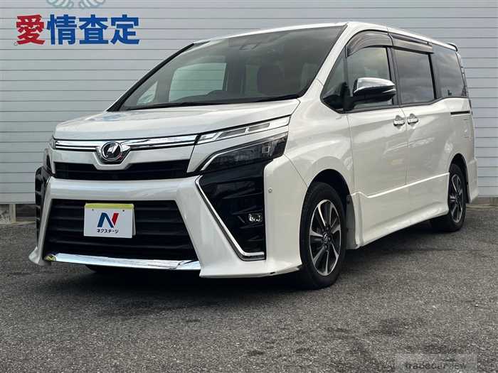 2018 Toyota Voxy