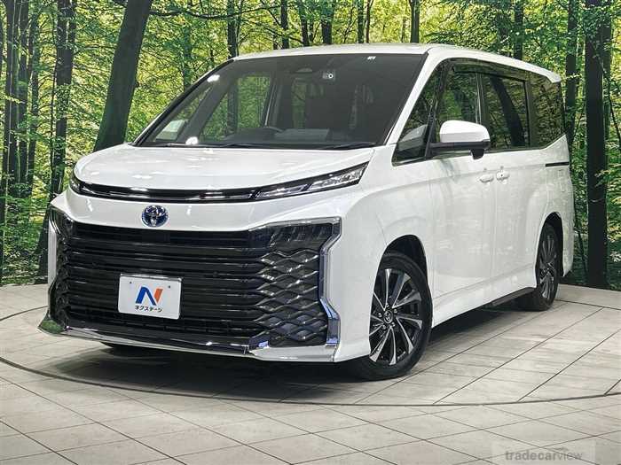 2022 Toyota Voxy