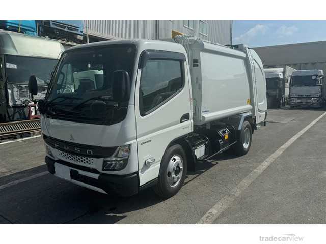 2024 Mitsubishi Canter