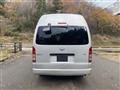 2005 Toyota Hiace Commuter