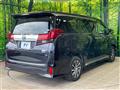 2015 Toyota Alphard Hybrid