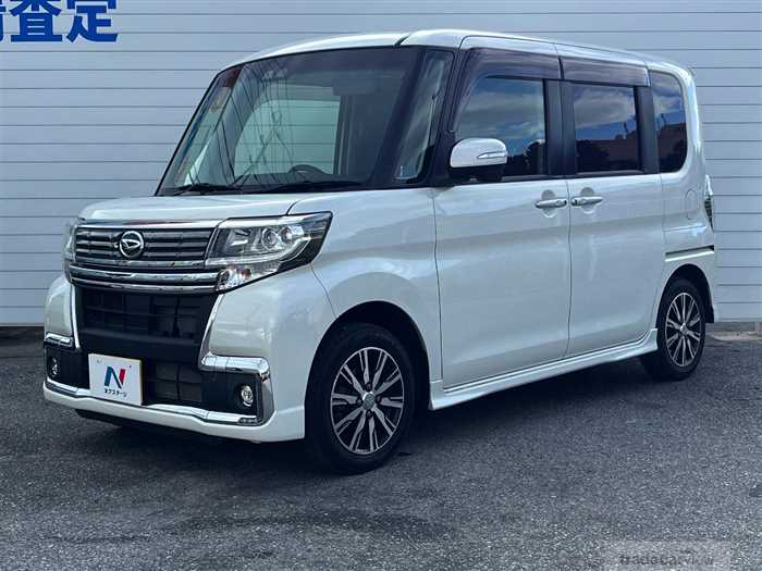 2016 Daihatsu Tanto