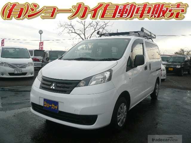 2017 Mitsubishi Delica Van