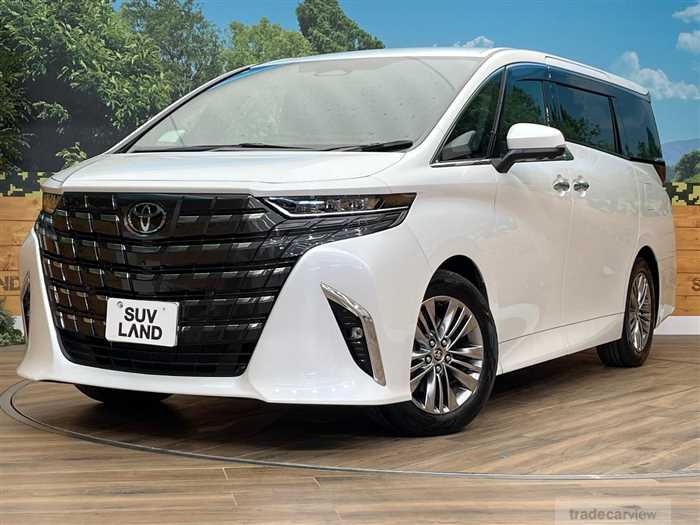 2023 Toyota Alphard Hybrid