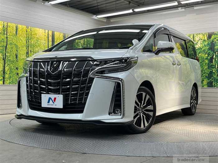 2022 Toyota Alphard