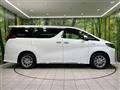 2020 Toyota Alphard Hybrid