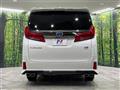 2022 Toyota Alphard Hybrid