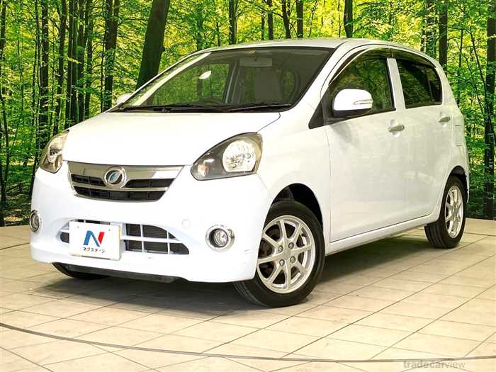 2012 Daihatsu Mira Es