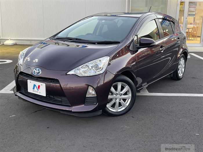 2014 Toyota AQUA