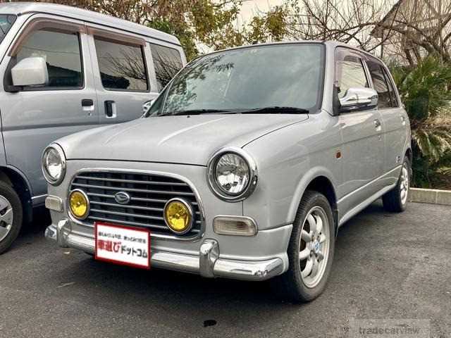 2002 Daihatsu Miragino