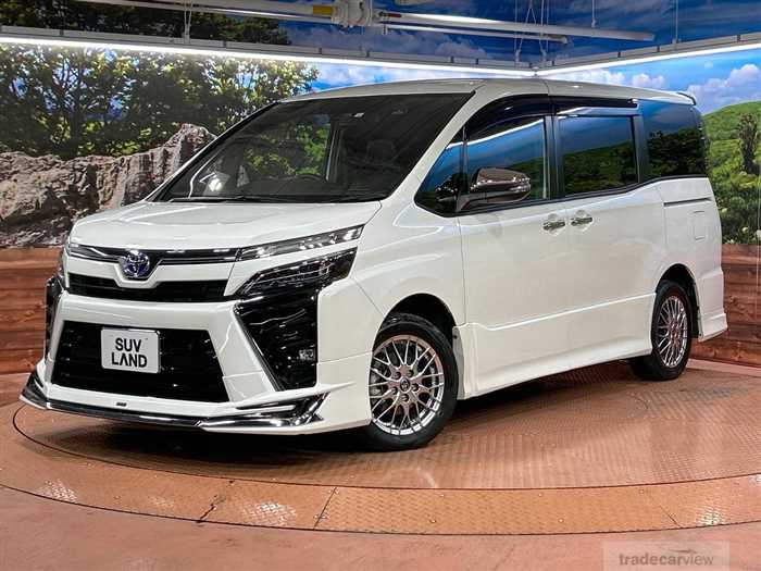 2022 Toyota Voxy