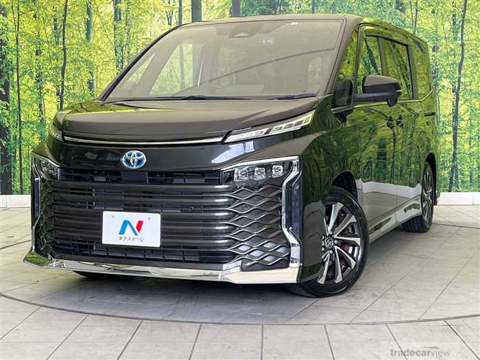 2022 Toyota Voxy