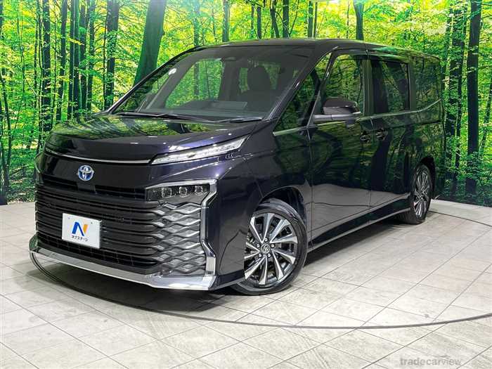 2022 Toyota Voxy