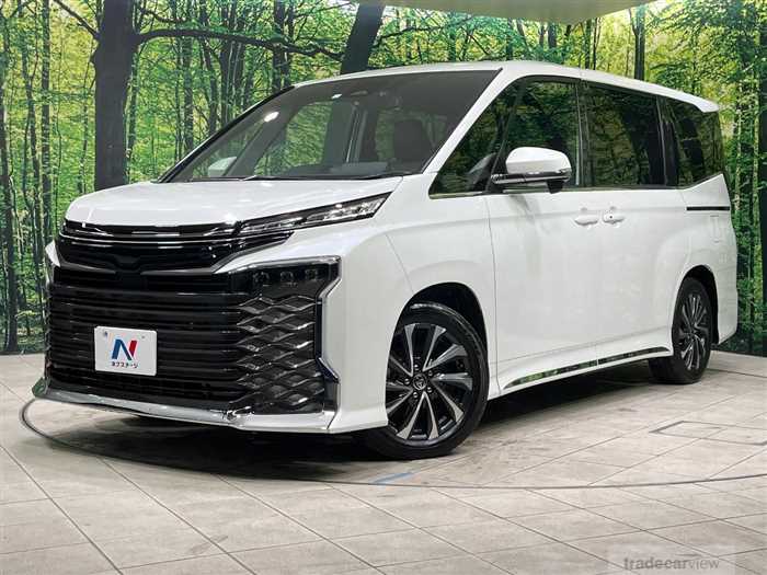 2023 Toyota Voxy