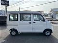 2005 Daihatsu Hijet Cargo