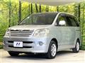 2004 Toyota Noah