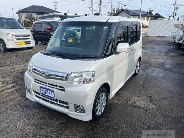 2012 Daihatsu Tanto