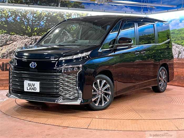 2022 Toyota Voxy