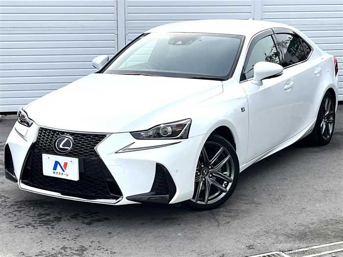 2017 Lexus IS