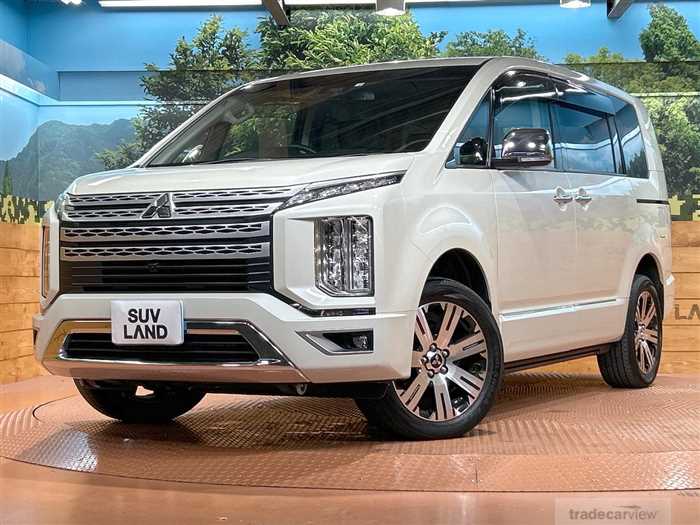 2020 Mitsubishi Delica D5