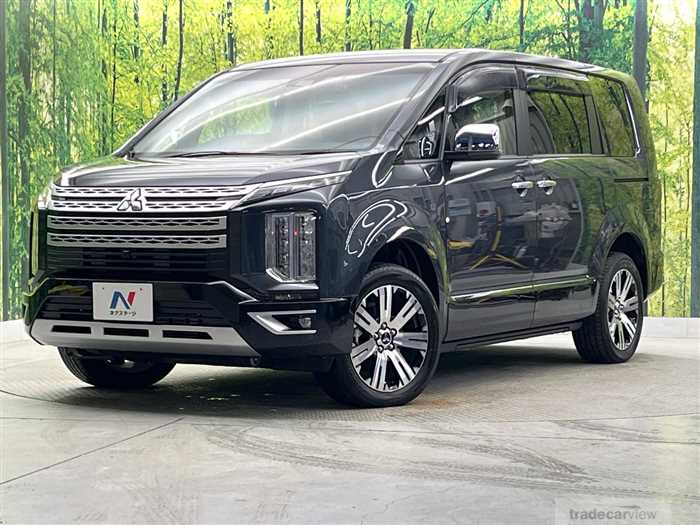 2022 Mitsubishi Delica D5