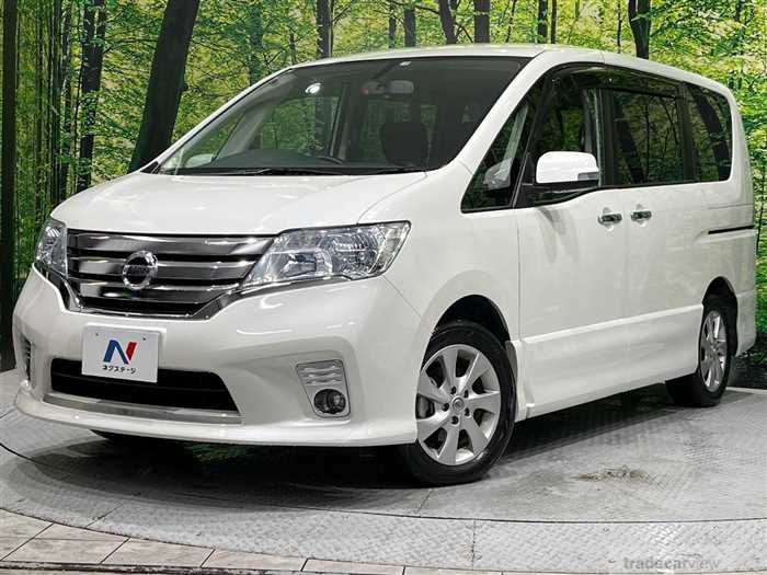 2011 Nissan Serena