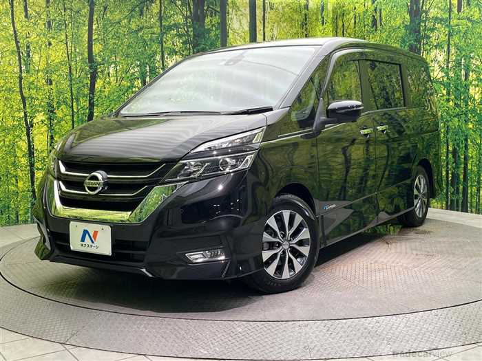 2017 Nissan Serena