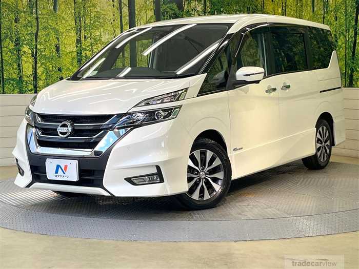 2017 Nissan Serena