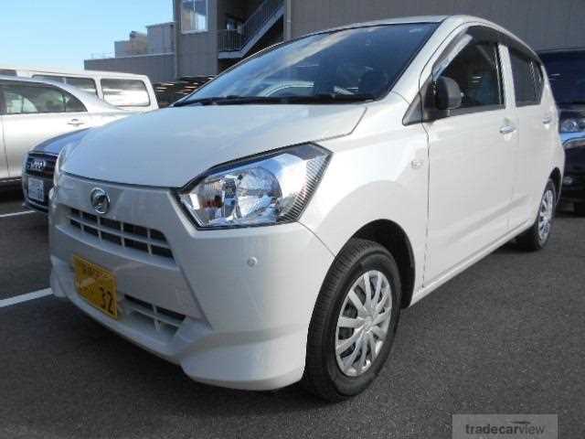 2019 Daihatsu Mira Es