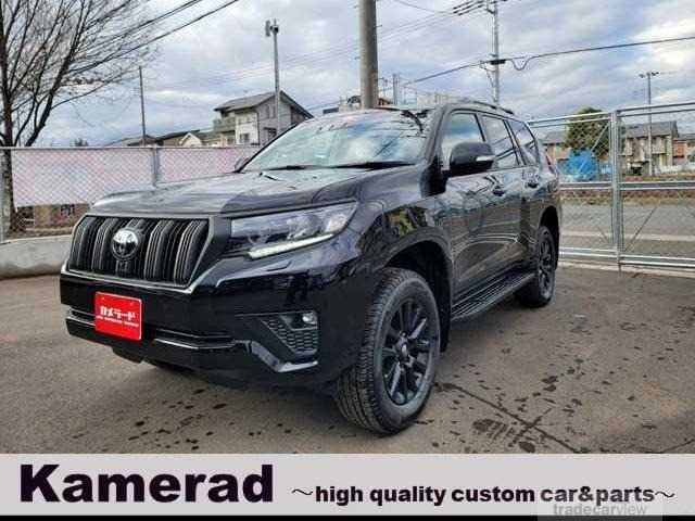 2023 Toyota Land Cruiser Prado