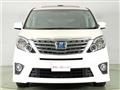 2013 Toyota Alphard Hybrid