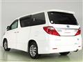 2013 Toyota Alphard Hybrid