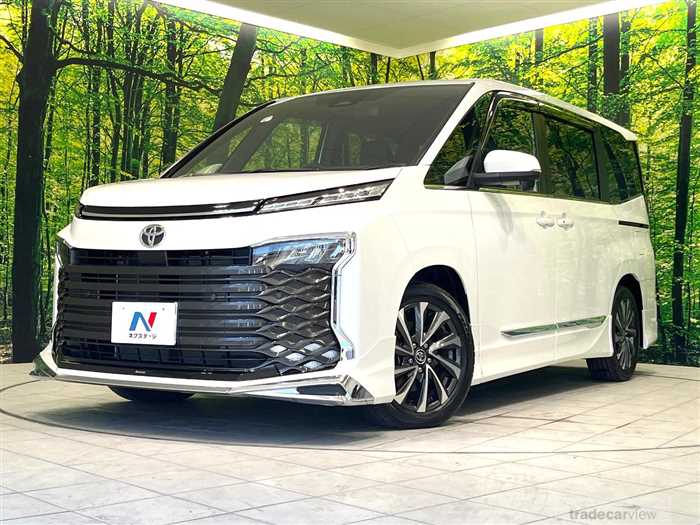 2023 Toyota Voxy