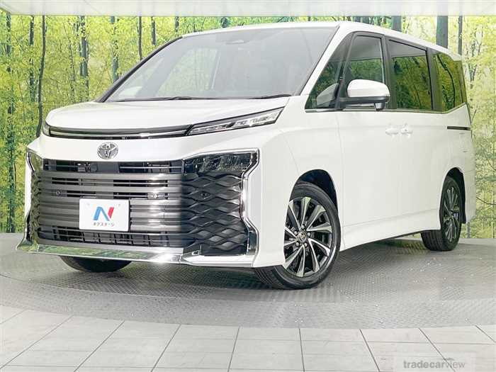 2023 Toyota Voxy