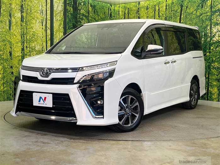 2020 Toyota Voxy