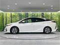 2017 Toyota Prius PHV