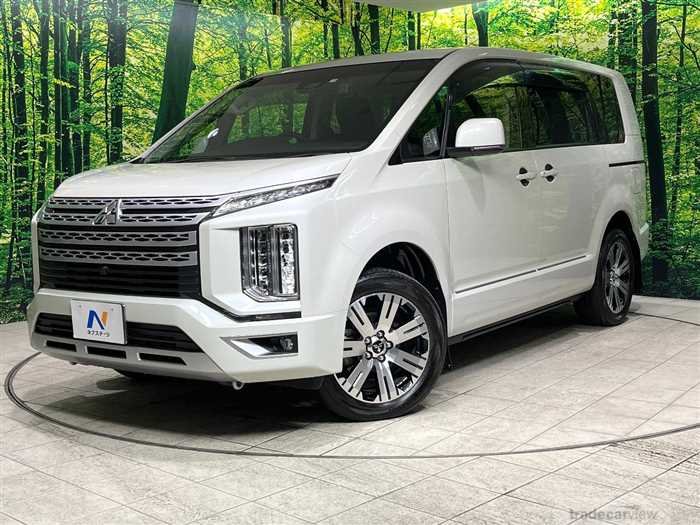 2021 Mitsubishi Delica D5