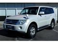 2012 Mitsubishi Pajero