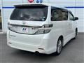 2013 Toyota Vellfire