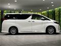 2020 Toyota Alphard Hybrid