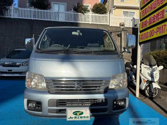 2005 Nissan Caravan Coach