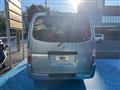 2005 Nissan Caravan Coach