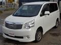 2013 Toyota Noah