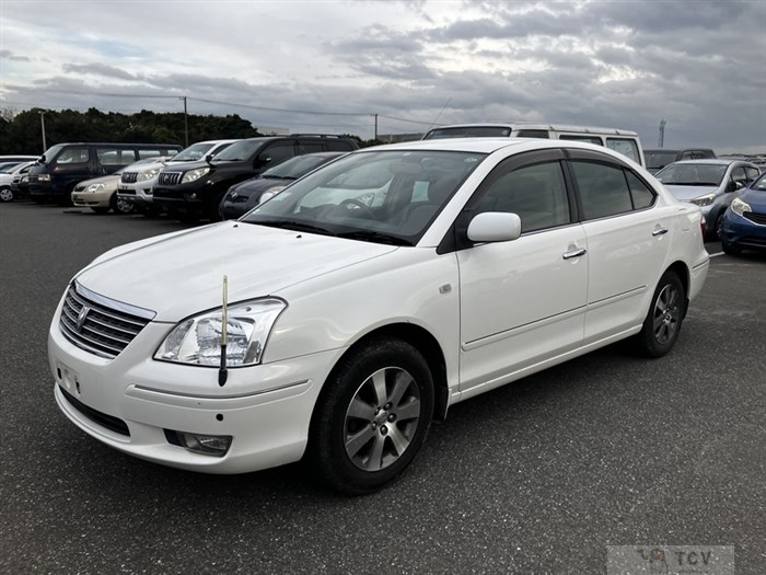 2004 Toyota Premio