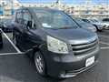 2009 Toyota Noah