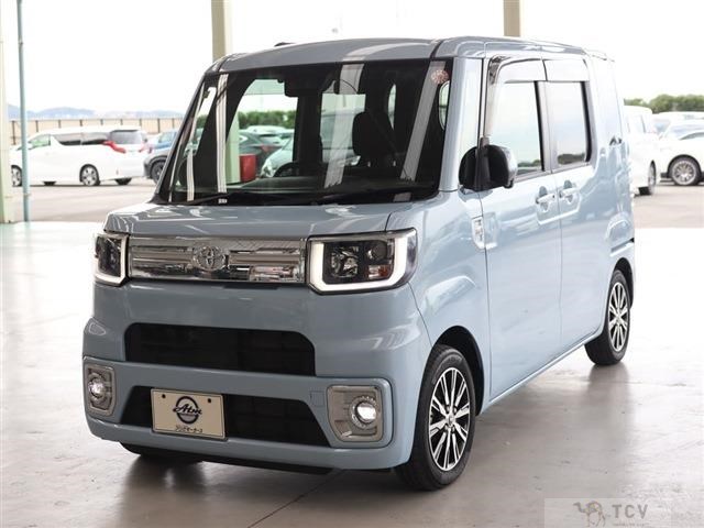 2019 Toyota PIXIS MEGA