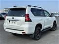 2018 Toyota Land Cruiser Prado