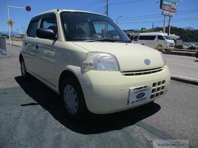 2010 Daihatsu Esse