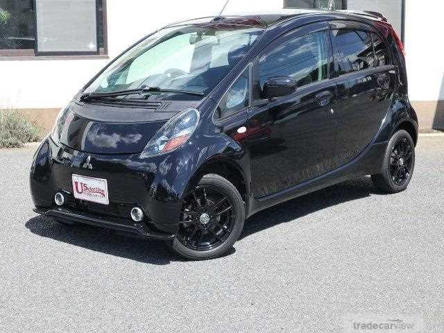 2012 Mitsubishi i