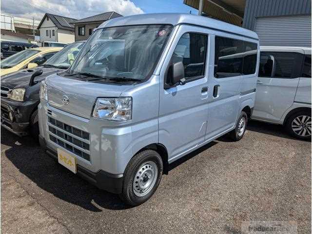 2023 Daihatsu Hijet Cargo